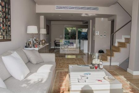 Μεζονέτα για ενοικίαση Κέντρο (Άγιος Στέφανος) - Photo 4