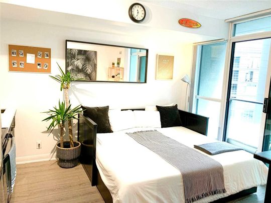 For Lease - 600 Fleet Street Unit# 530, Toronto, Ontario - Photo 1