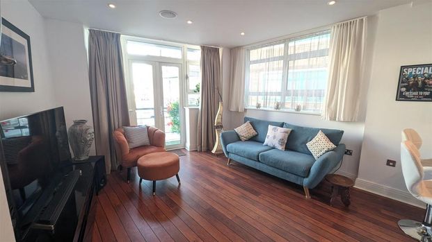 2 bedroom apartment to rent - Photo 1