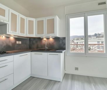 Location Appartement 3 pièces 66m² CHAMALIERES 63400 - Photo 6