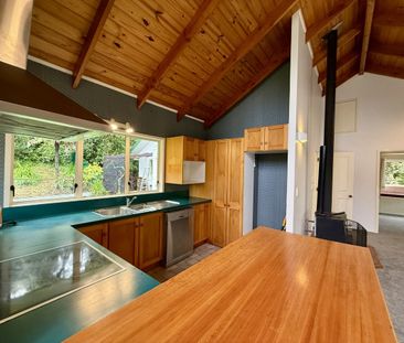 PEACEFUL ONE-BEDROOM COTTAGE - Photo 5