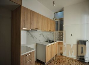 Διαμέρισμα για ενοικίαση - Νίκαια - Photo 4