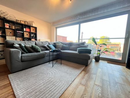 Duplex-appartement met ruim terras en private parking - Photo 2