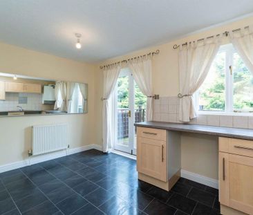 4 bedroom terraced house to rent - Photo 5