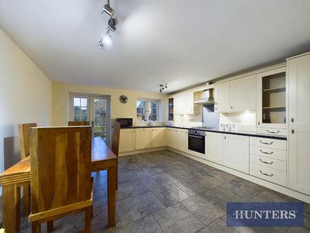 Stockwell Lane, Brandesburton, Driffield - Photo 2