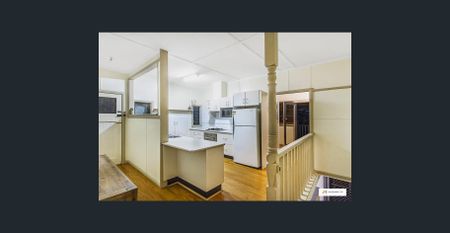 Warm & Inviting - Photo 4