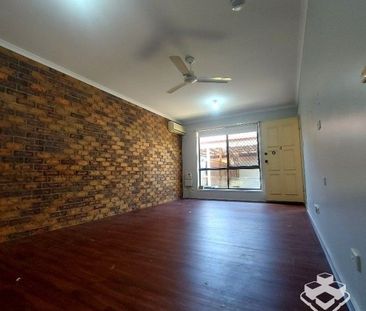 SUNNYBANK HILLS PRIMARY SCHOOL CATCHMENT -2 BEDROOMS TOWNHOUSE - Photo 1