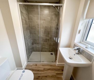 3 Bedroom House - End Terrace - Photo 6