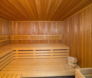 Modern and beautiful apartment for rent with stunning sea views. - Photo 1