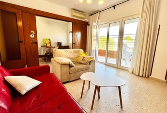 APARTMENT FOR RENT WITH 3 BEDROOMS AND 2 BATHROOMS