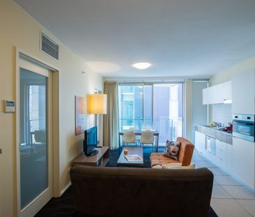 Fully Furnished Shared Accommodation available NOW! - Photo 4