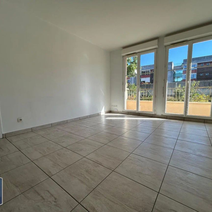 Appartement à louer 4 pièces 82.08m² - Photo 1