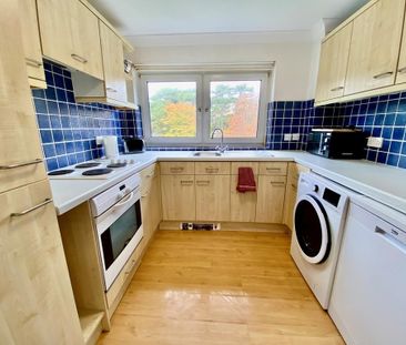 East Cliff Crag Head 77 Manor Road, BH1, Bournemouth - Photo 2