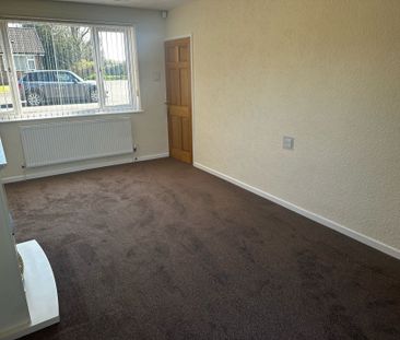 CharnwoodCrescent, Newton, ALFRETON - Photo 3