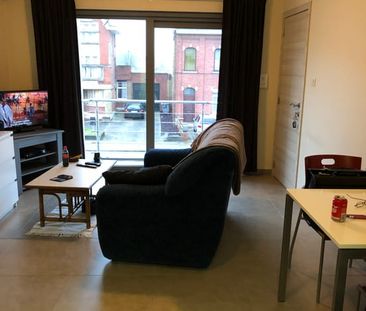 Appartement te huur - Photo 1