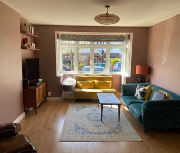 3 Bed Terraced House, Ivyday Grove, SW16 - Photo 1