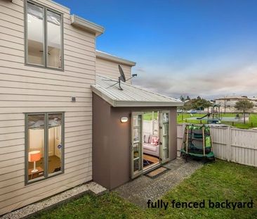 Large Townhouse 3 bedrooms with 2 bathrooms! - Photo 6