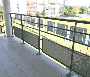 A LOUER : APPARTEMENT TYPE 3 AVEC TERRASSE ET PARKING DANS TOURS • ... - Photo 3