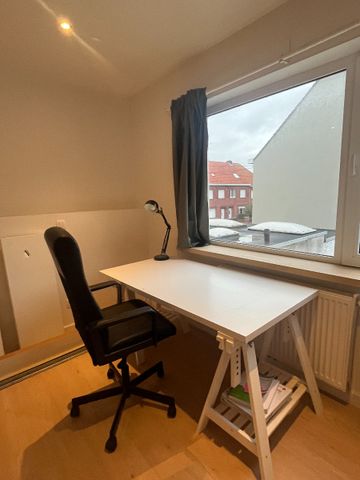 Charmant huis te huur in Harelbeke - Photo 4