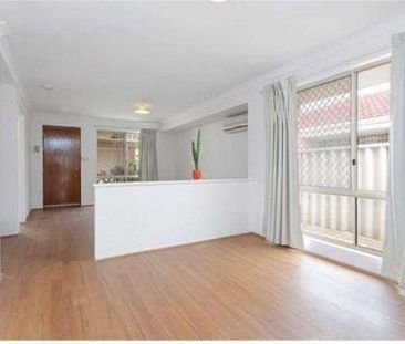 Highgate City Living 5 + 2 + 2 Hyde Park precinct - Photo 3