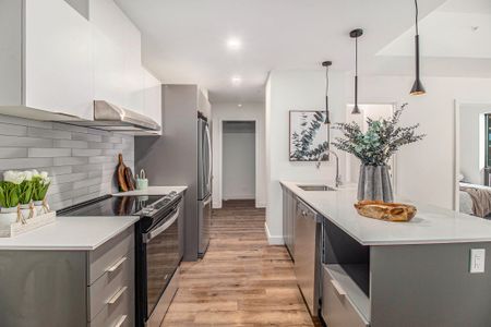 For Lease - 600 MOUNTAINEER Private Unit# 814, Elmvale Acres and Area, Ontario - Photo 2