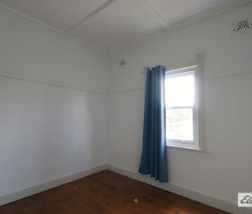 One Bedroom House - Photo 2