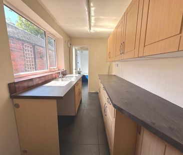 2 bedroom property to rent - Photo 5