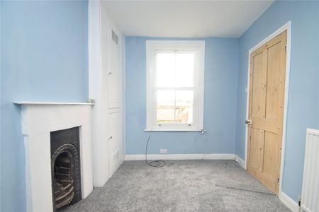 3 bed terraced house to rent in St Marys Walk, Scarborough, YO11 - Photo 4