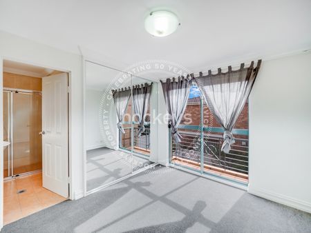 8/53-55 Robey Street, Maroubra NSW 2035 - Townhouse For Rent | Domain - Photo 2