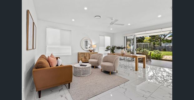 Spacious Family Home - move in prior to Christmas! - Photo 1