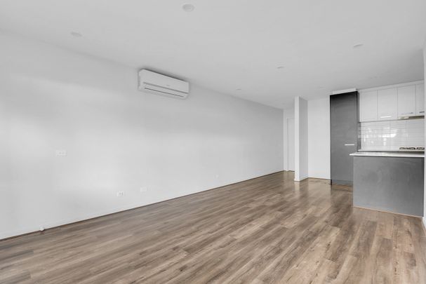 28/2 Walter Street, Hadfield VIC 3046 - Photo 1