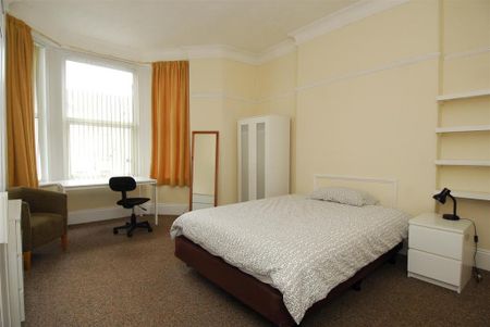 4 bedroom house to rent - Photo 3