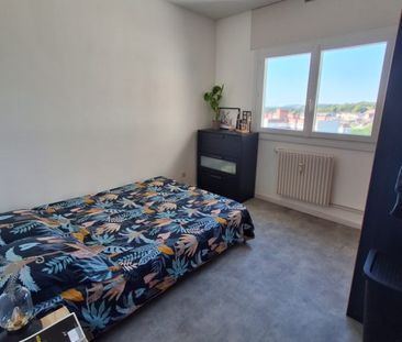Location Appartement 2 pièces 45m² LE CREUSOT 71200 - Photo 2