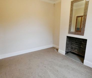 2 bedroom House To Let - Photo 5