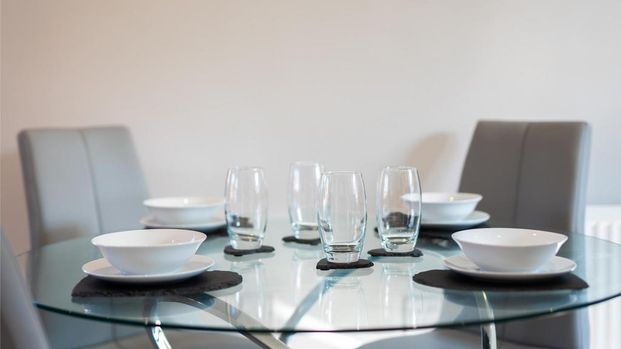 1 bedroom serviced apartment to rent - Photo 1