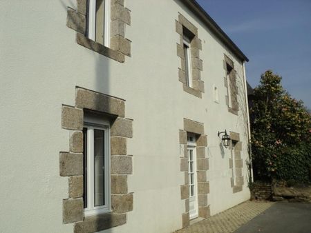 GUILERS, lieu dit Pont CABIOCH Maison T5 situé dans un écrin de verdure - Photo 4