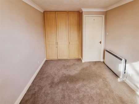 1 Bedroom Flat to Rent in Ashleigh House, Hamblin Court, Rushden, NN10 - Photo 4