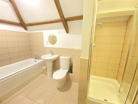2 bedroom terraced house to rent - Photo 5