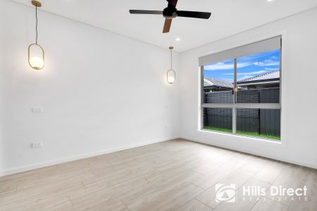 MODERN FAMILY HOME - Photo 4