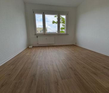 3-Zimmer-Wohnung mit großem Balkon und Aufzug - Foto 1