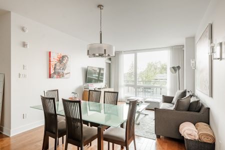 775 Av. Plymouth, #210 - Photo 5