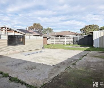This 3-bedroom home will not last long! - Photo 2
