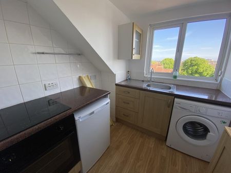 1 bedroom flat to rent - Photo 3