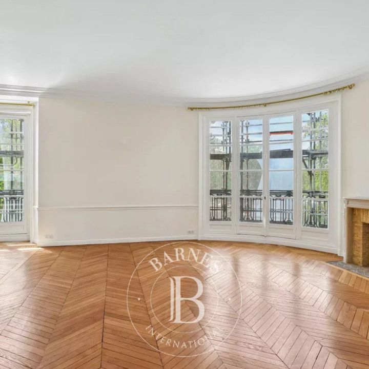 Appartement • Gros Caillou - Photo 1