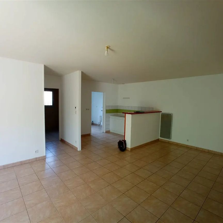 Location maison 2 pièces - 53.61m² à Sauze vaussais (79190) - Photo 1