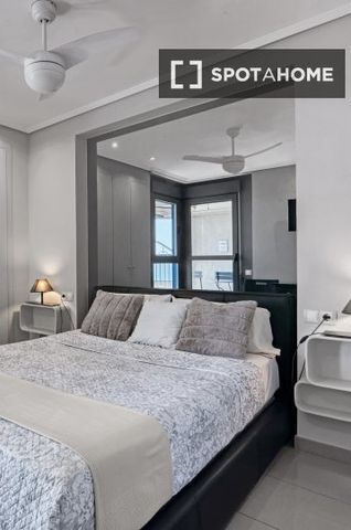 valencia, Valencian Community 46120 - Photo 5