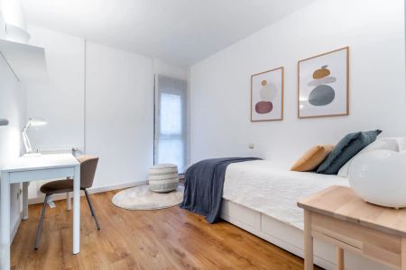 Piso de alquiler en Calle del Pintor Ignacio de Zuloaga, 33, Sanchinarro - Photo 5