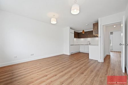 2 bedroom flat to rent - Photo 3