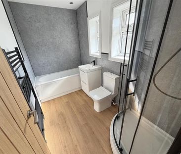 2 bedroom terraced house to rent - Photo 6