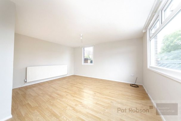 Chesters Avenue, Newcastle Upon Tyne - Photo 1